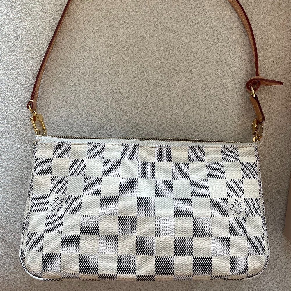 Louis Vuitton POCHETTE ACCESSOIRES Damier Azur
